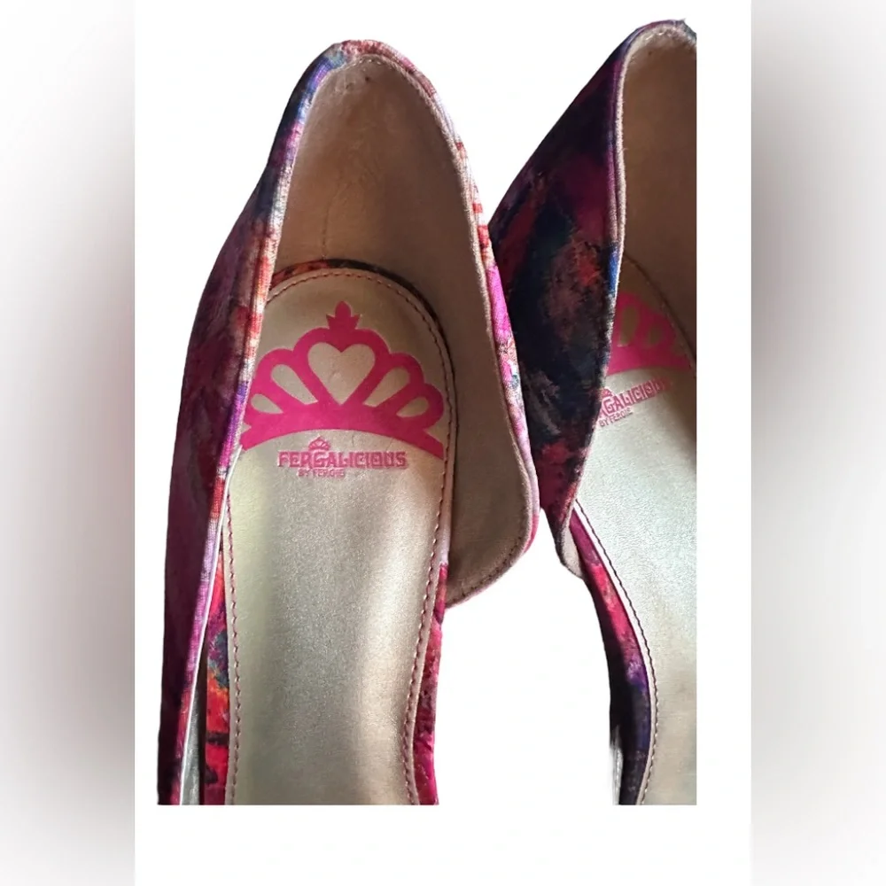 Fergalicious | Radical d'Orsay Platform Pumps ‘Water Floral’ | Size 9 | EUC